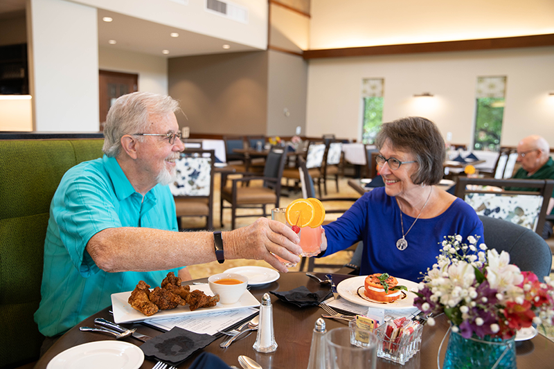 FH_Couple Dining.png