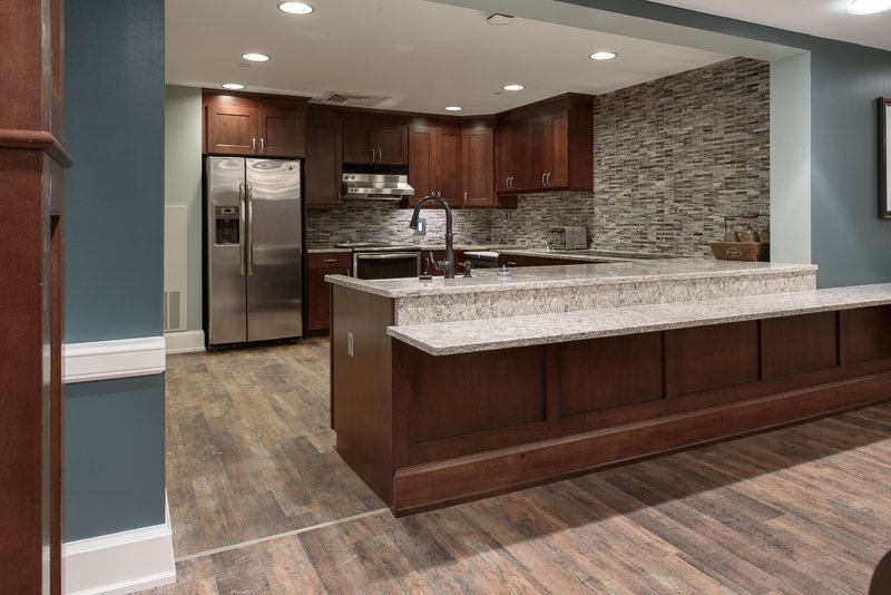 17.06.05-Granite Farms- breakfast bar (16).jpg