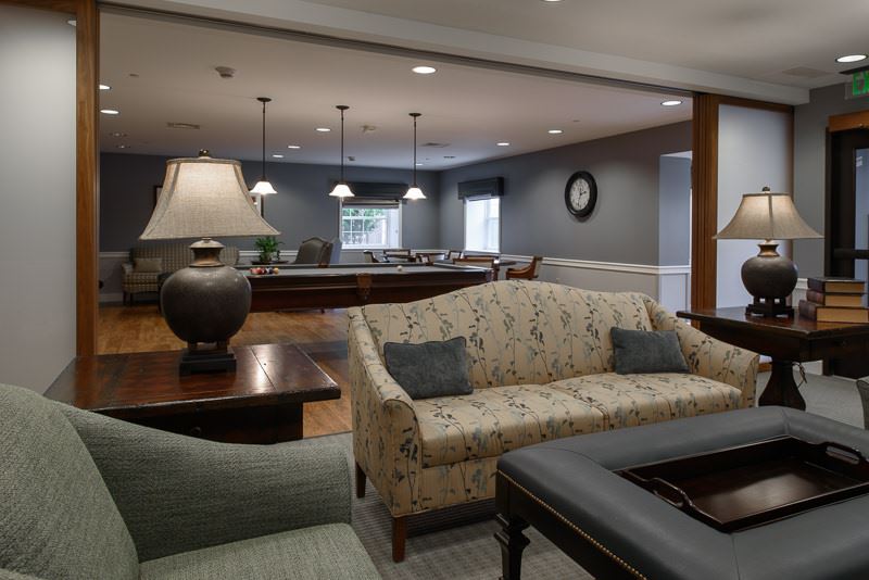 17.06.05-Granite Farms- common room (12).jpg